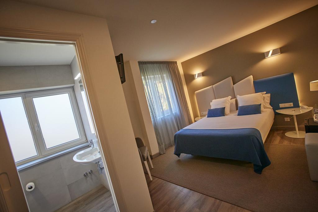 Hotel Boa Vista Viveiro Kültér fotó