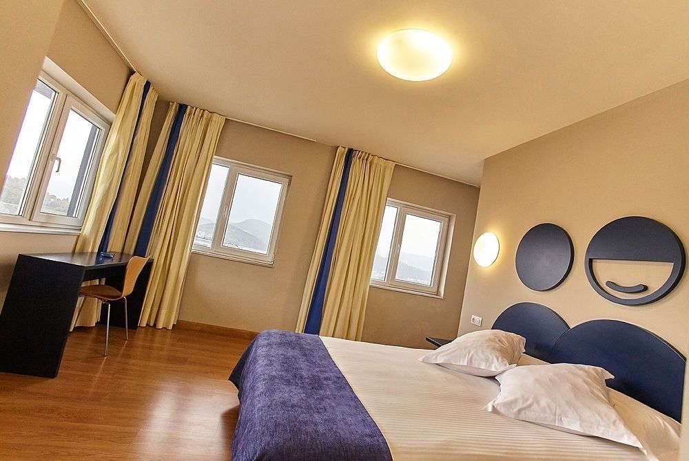 Hotel Boa Vista Viveiro Kültér fotó
